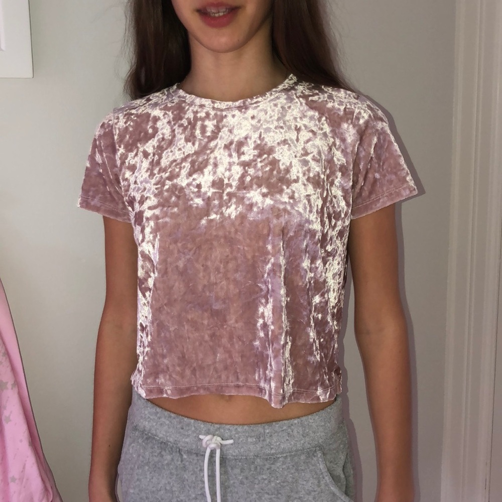 Cute little velvet top!